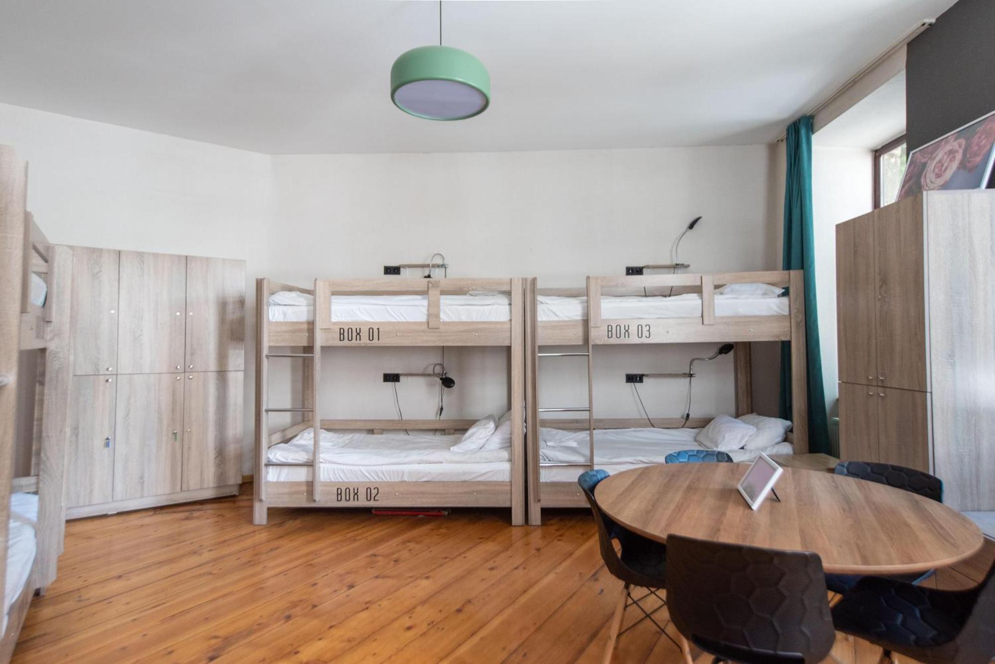 Gallery Hostel Τυφλίδα Δωμάτιο φωτογραφία