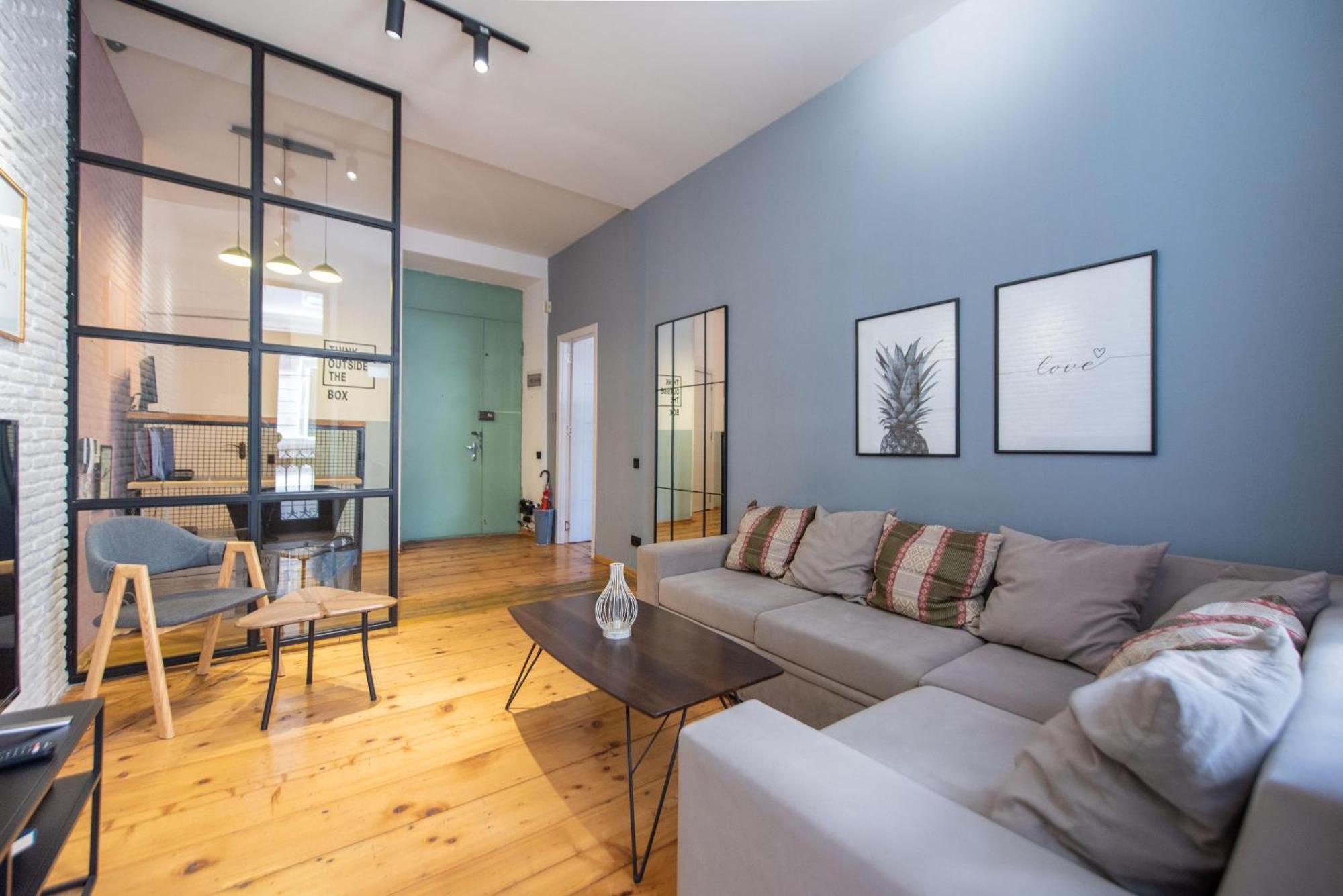 Gallery Hostel Τυφλίδα Εξωτερικό φωτογραφία
