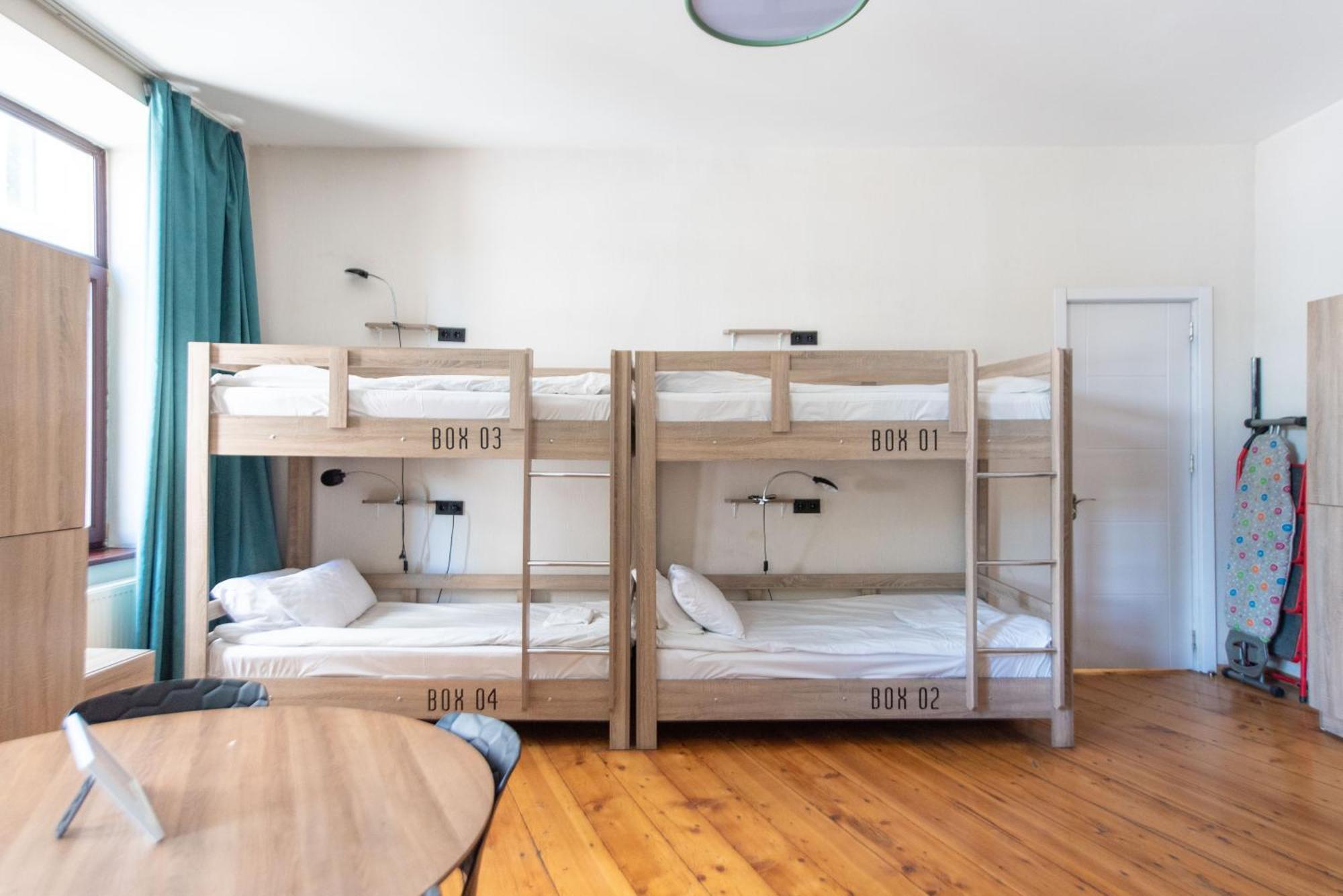 Gallery Hostel Τυφλίδα Δωμάτιο φωτογραφία